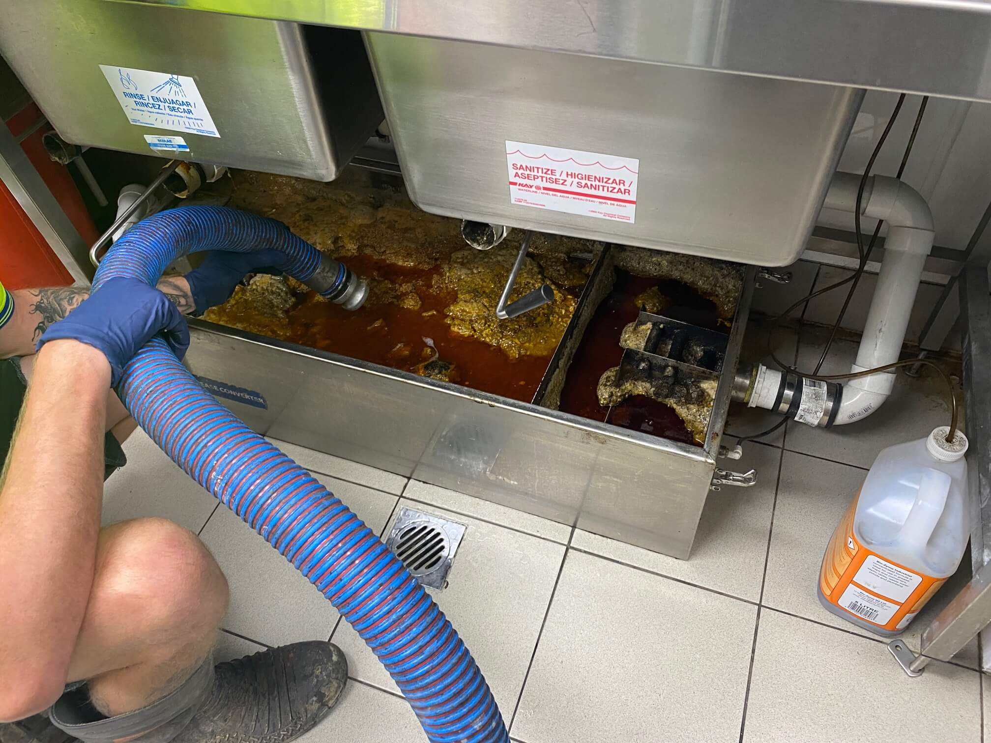 Grease Trap Cleaning in Aripeka